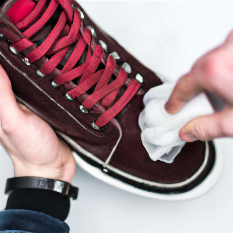 Как чистить замшевые и кожаные кроссовки
