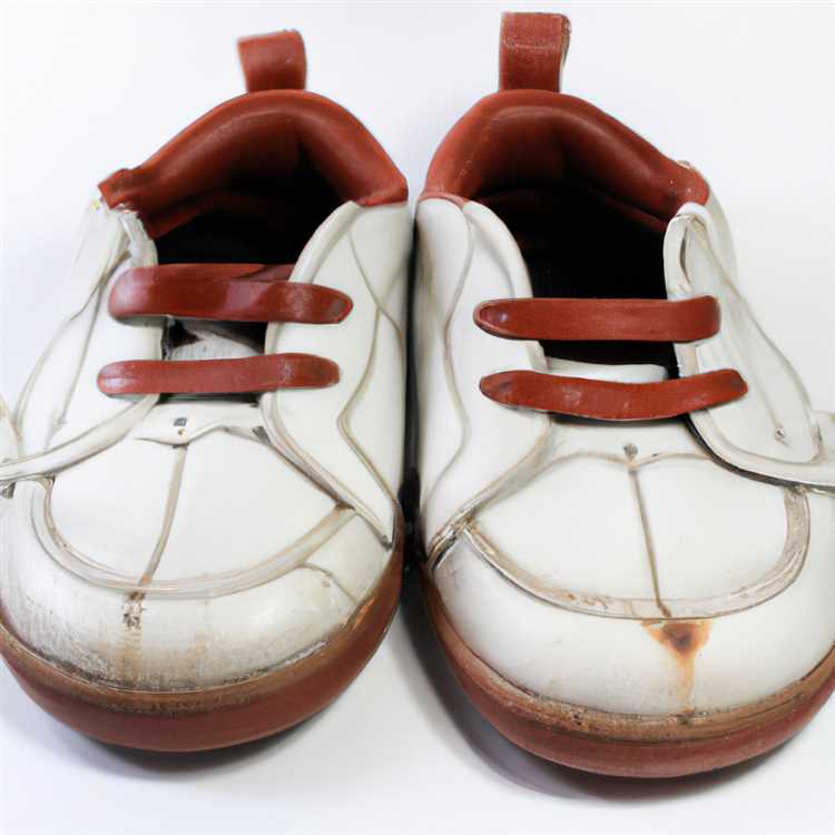Недостатки пластиковой обуви для маленьких ног